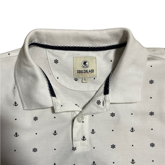 THREE casual collared shirts - Picture 3 of 12